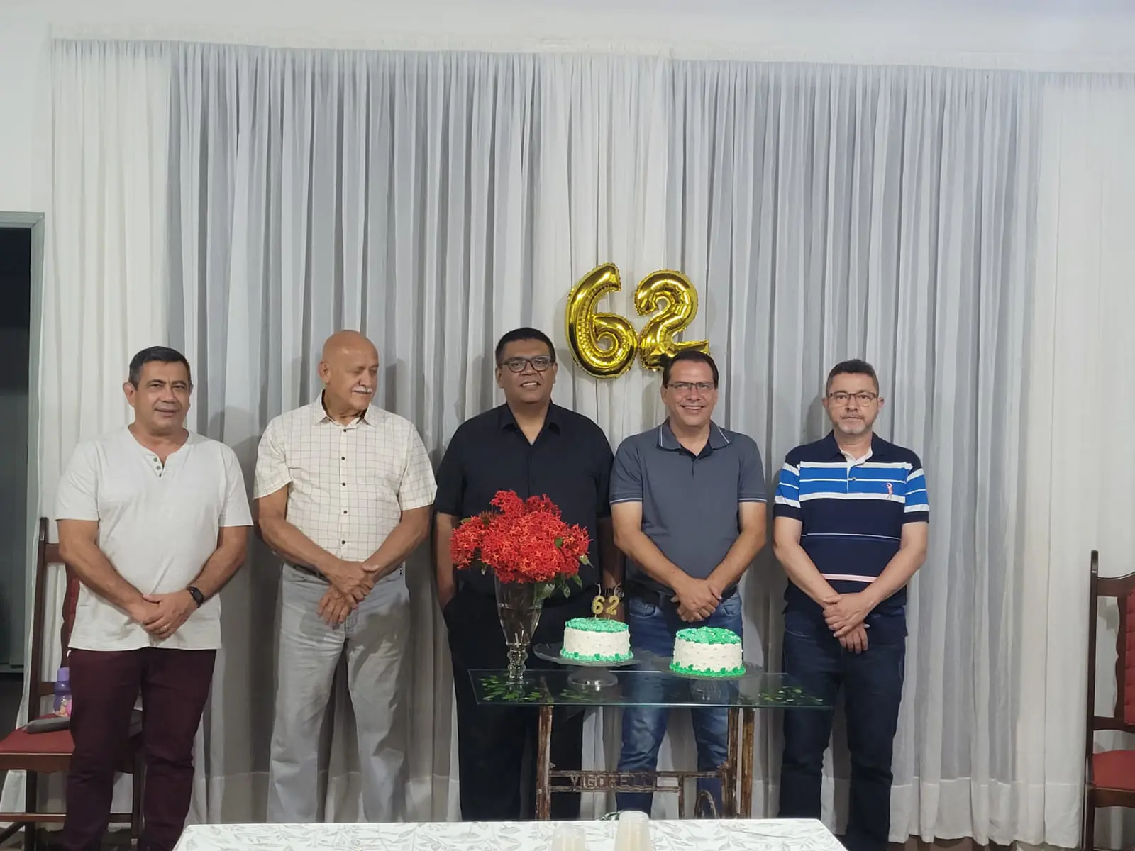62 anos 